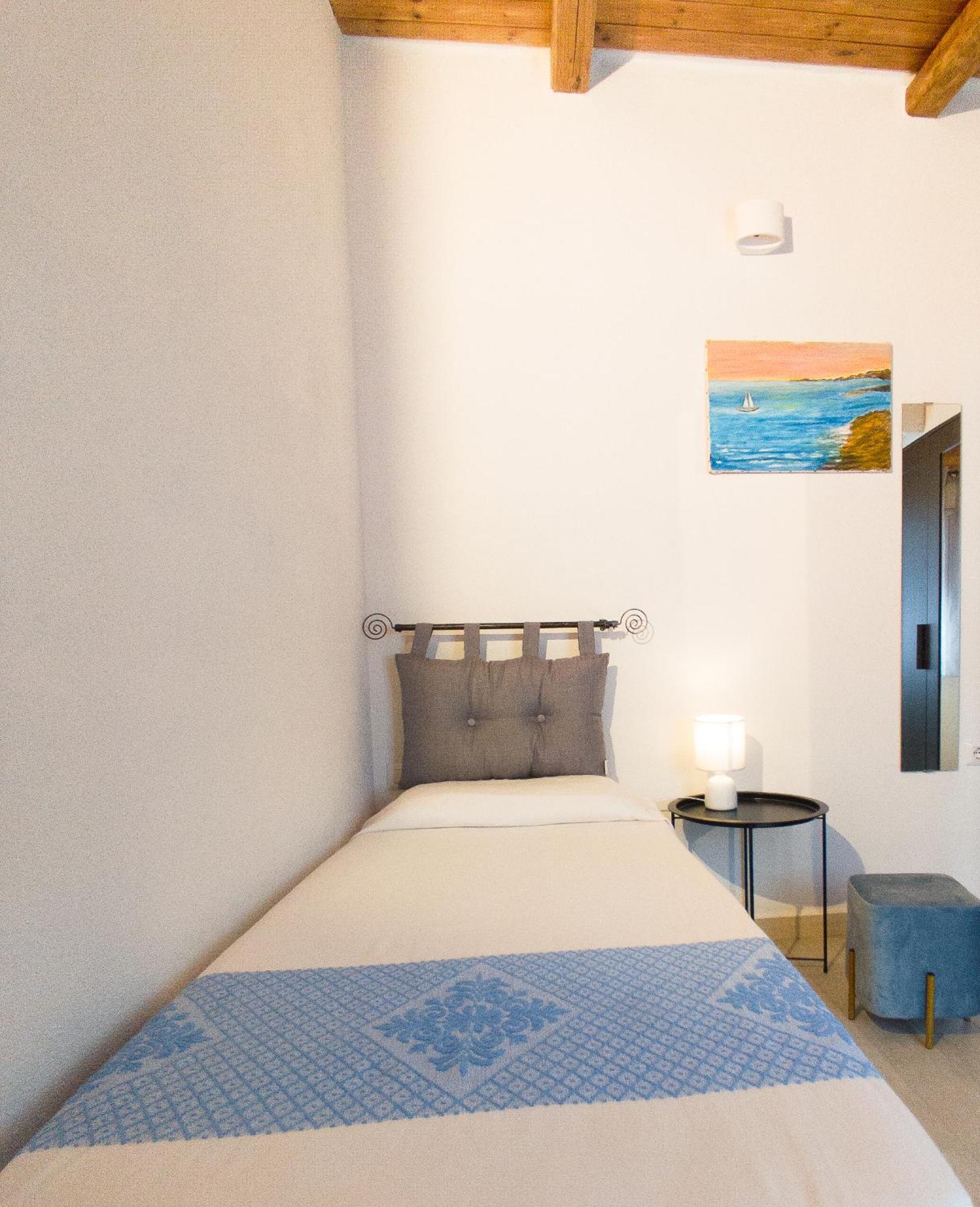 Appartement Dimora Mare à San Teodoro  Extérieur photo