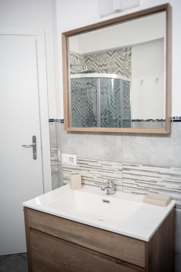 Appartement Dimora Mare à San Teodoro  Extérieur photo